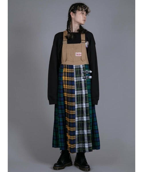 Candy Stripper（キャンディストリッパー）の「GOOD DAYS CHECK PLEATS　ジャンパースカート（ジャンパースカート・レディース・ブラック/ベージュ/ネイビー・2/1）」の14枚目の写真