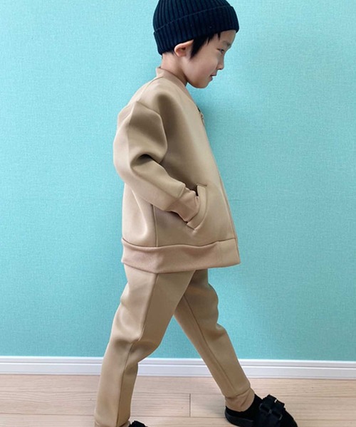 THE CASUAL（カジュアル）の「ビッグシルエット MA-1 ジャケット 裾リプ パンツ セットアップ サンドイッチダンボール キッズ（MA-1・キッズ・カーキ/ベージュ/ブラック/ネイビー・130cm/120cm/160cm/140cm/150cm/110cm）」の19枚目の写真