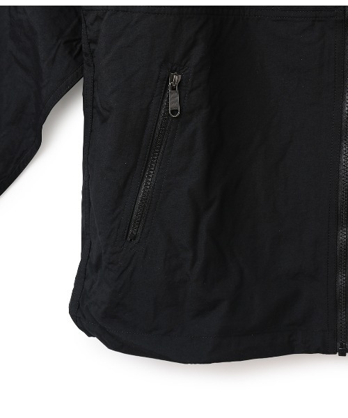 THE NORTH FACE（ザノースフェイス）の「【THE NORTH FACE】コンパクトジャケット（ブルゾン・レディース・ブラック/スミクロ・S）」の4枚目の写真