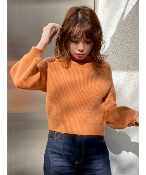 dazzlin（ダズリン）の「ボトルネックショートニットトップス（ニット/セーター・レディース・ブラック/グレー/オフホワイト/オレンジ・FREE）」の4枚目の写真