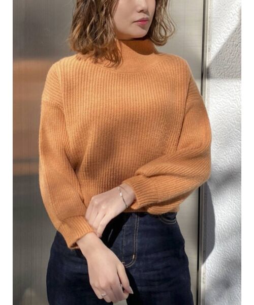 dazzlin（ダズリン）の「ボトルネックショートニットトップス（ニット/セーター・レディース・ブラック/グレー/オフホワイト/オレンジ・FREE）」の7枚目の写真