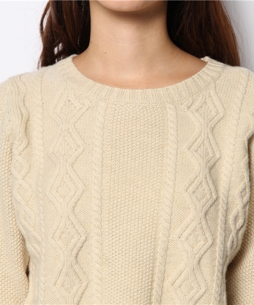 PUAL CE CIN(ピュアルセシン)の「ケーブル編み クルーネック プルオーバー(ニット/セーター・レディース・アイボリー/オートミール/ライトベージュ/モカ・FREE)」の19枚目の写真