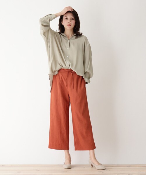 SHOO・LA・RUE（シューラルー）の「◆【S-3L】シアードルマンシャツ（シャツ/ブラウス・レディース・チャコールグレー/ライトブルー/ダークグリーン/ベージュ/イエロー系その他・01/04/05/03/02）」の22枚目の写真