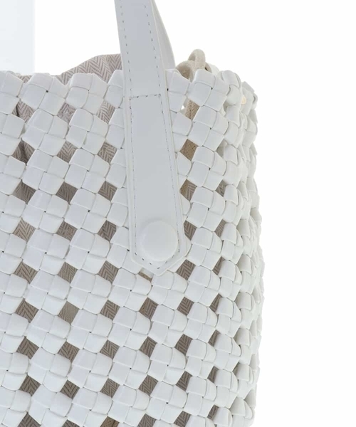 MK MICHEL KLEIN(エムケーミッシェルクラン)の「巾着付きデザインメッシュトートバッグ(トートバッグ・レディース・グリーン/イエロー/アイボリー・00)」の8枚目の写真