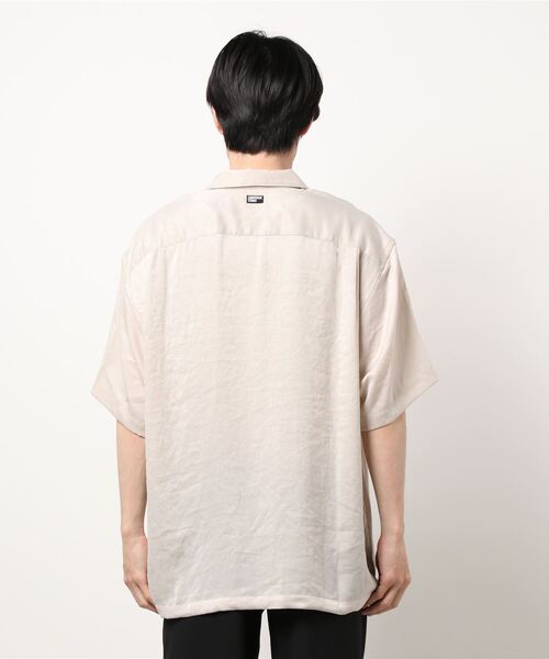 CONVERSE STARS(コンバーススターズ)の「ヴィンテージ風サテンオープンカラーシャツ(シャツ/ブラウス・メンズ・グリーン/ベージュ・LARGE/MEDIUM)」の9枚目の写真