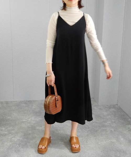 alala（アララ）の「厚底スライダーサンダル　◇（サンダル・レディース・ブラック/アイボリー/キャメル/ベージュ/グリーン・LL/S/M/L）」の6枚目の写真