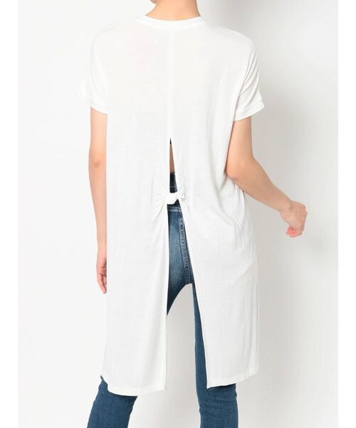 GYDA(ジェイダ)の「BACK TIE UPロングトップス(Tシャツ/カットソー・レディース・ブラック/ブラウン/オフホワイト・FREE)」の17枚目の写真