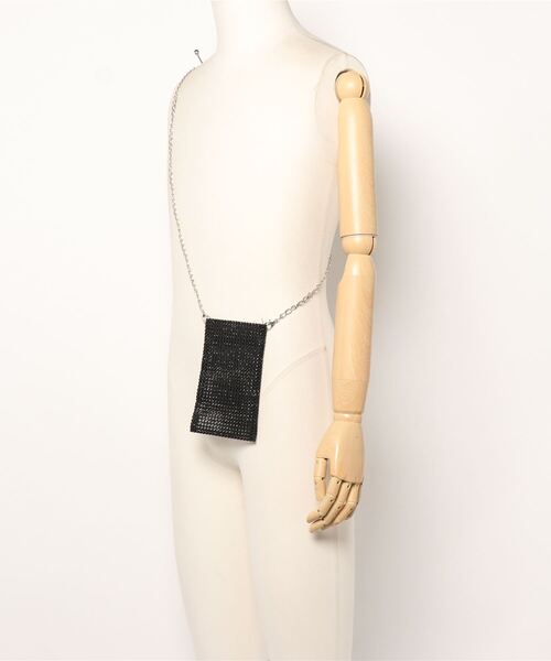 yuue' ( wear )（ユーイ）の「メタリックショルダーバッグ / 斜め掛けスマホケース（ショルダーバッグ・レディース・ブラック/シルバー・FREE）」の5枚目の写真