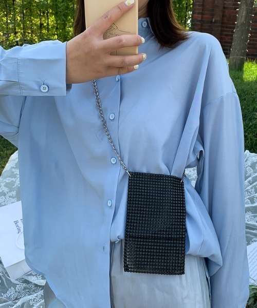 yuue' ( wear )（ユーイ）の「メタリックショルダーバッグ / 斜め掛けスマホケース（ショルダーバッグ・レディース・ブラック/シルバー・FREE）」の14枚目の写真