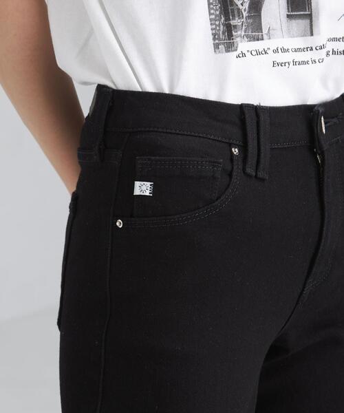 SOMETHING（サムシング）の「＜SOMETHING(サムシング)＞ ANN スリム スキニー デニム パンツ ブラック（デニムパンツ・レディース・ブラック・S/XS/M）」の19枚目の写真