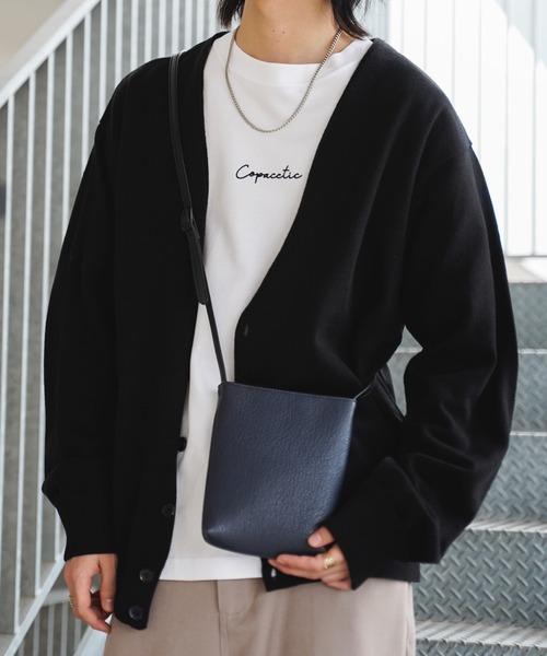 WEGO（ウィゴー）の「WEGO/フェイクレザーミニマルポシェット（ショルダーバッグ・メンズ・その他1/ブラック/その他2/その他3/ライトグレー/グリーン系その他/ブルー系その他/オレンジ系その他/マスタード/ワイン/ライトベージュ/ネイビー/ブラウン/カーキ/アイボリー/その他4/その他5・FREE）」の8枚目の写真