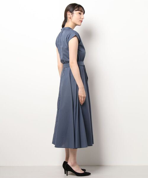 N.(N. Natural Beauty Basic)(エヌエヌナチュラルビューティーベーシック)の「バンドカラーブラウジングワンピース(ワンピース・レディース・グレー/ピンク/ブルー/ブルー系その他・SMALL/MEDIUM)」の15枚目の写真