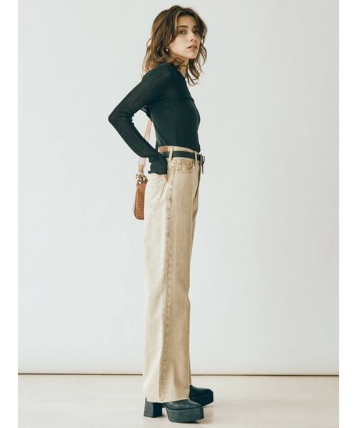 EVRIS（エヴリス）の「SIMPLE WIDE デニムパンツ（デニムパンツ・レディース・ベージュ/ライトブルー/カーキ・MEDIUM/SMALL）」の6枚目の写真