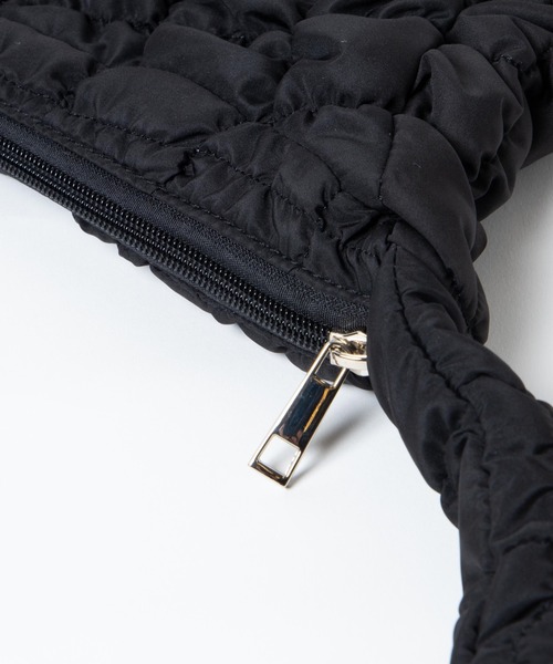 WEGO（ウィゴー）の「WEGO/シャーリングショルダーバッグ（ショルダーバッグ・レディース・オフホワイト/ブラック・FREE）」の19枚目の写真