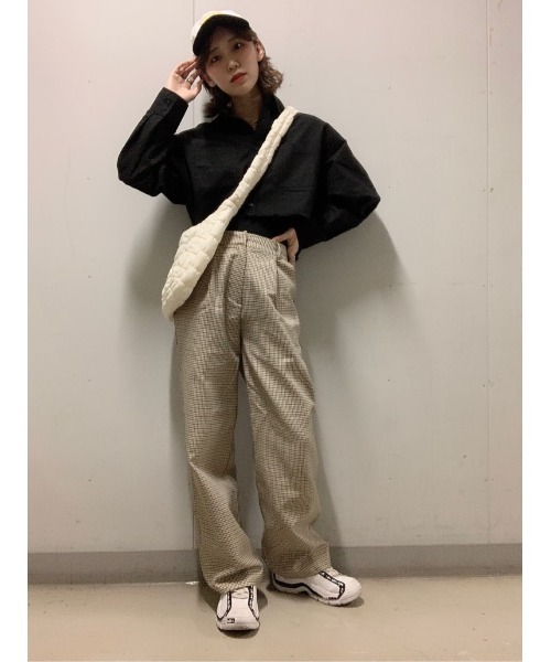 WEGO（ウィゴー）の「WEGO/シャーリングショルダーバッグ（ショルダーバッグ・レディース・オフホワイト/ブラック・FREE）」の11枚目の写真