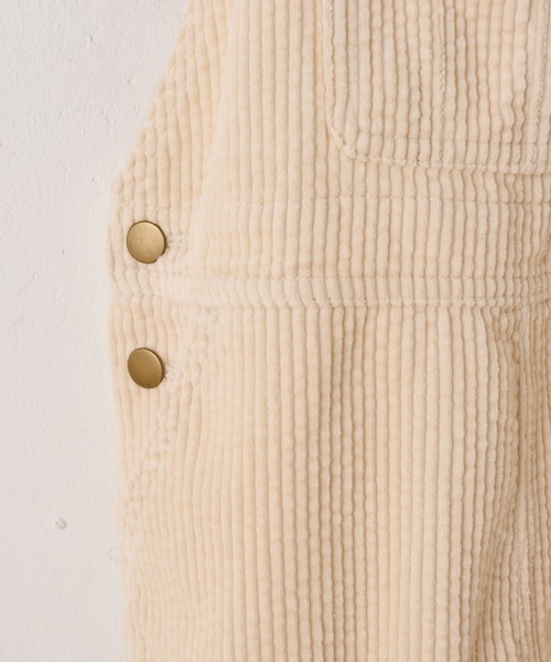 CIAOPANIC TYPY(チャオパニックティピー)の「【KIDS】コーデュロイワイドサロペット(サロペット/オーバーオール・キッズ・カーキ/アイボリー/キャメル・MEDIUM/SMALL/X-LARGE/LARGE/XX-LARGE)」の11枚目の写真