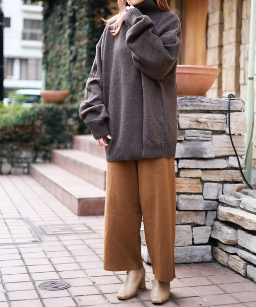 Bling Leads(ブリングリーズ)の「5ゲージ オーバーサイズハイネックニット(ニット/セーター・レディース・ブラック/ブラウン/グリーン/ベージュ・LARGE/MEDIUM/X-LARGE/SMALL)」の8枚目の写真