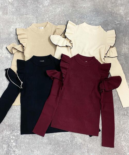 INGNI（イング）の「配色フリルニット長袖（ニット/セーター・レディース・ホワイト×ブラック/ワイン系4/ブラック×ホワイト/ベージュ系2・M）」の4枚目の写真