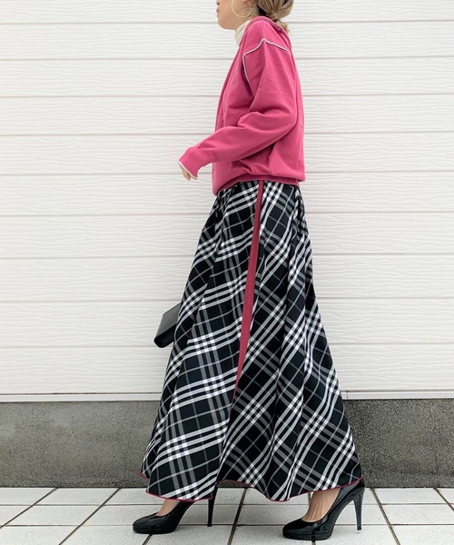 Q（キュー）の「ハーフジップニット（ニット/セーター・レディース・ライトグレー/ブラック/フューシャピンク・MEDIUM）」の8枚目の写真