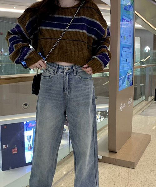 c.u.l(シーユーエル)の「マルチボーダークロップド丈ニット culw139(ニット/セーター・レディース・ブラウン・FREE)」の3枚目の写真