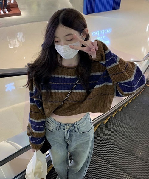 c.u.l(シーユーエル)の「マルチボーダークロップド丈ニット culw139(ニット/セーター・レディース・ブラウン・FREE)」の12枚目の写真