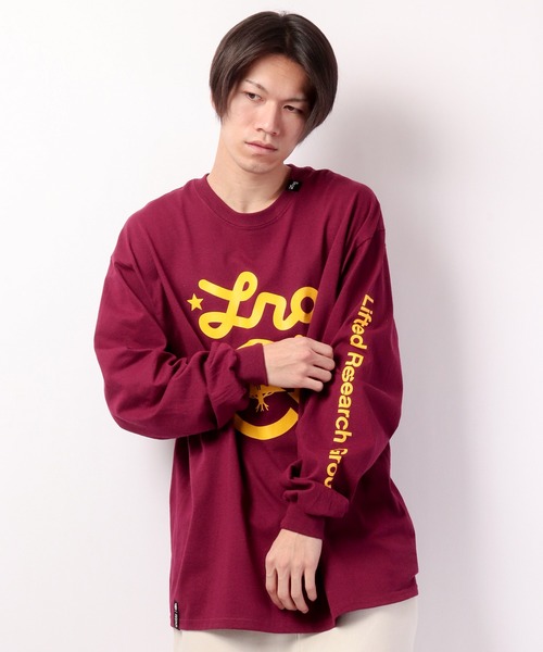 LRG(エルアールジー)の「LRG ロゴプリントロングスリーブTシャツ(Tシャツ/カットソー・メンズ・グレー/バーガンディー/ブラック・L/XL/M/2XL)」の3枚目の写真