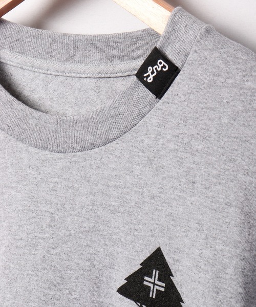 LRG(エルアールジー)の「LRG ロゴプリントロングスリーブTシャツ(Tシャツ/カットソー・メンズ・グレー/バーガンディー/ブラック・L/XL/M/2XL)」の13枚目の写真