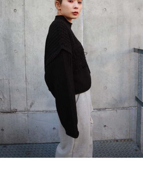 FIG&VIPER（フィグアンドバイパー）の「編地切替ショートニットTOP（ニット/セーター・レディース・ブラック/ブルー/アイボリー・FREE）」の8枚目の写真