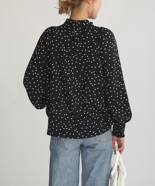 PICCIN（ピッチン）の「ドットプリントフリルネックブラウス（シャツ/ブラウス・レディース・ブラック/オフホワイト・M）」の14枚目の写真