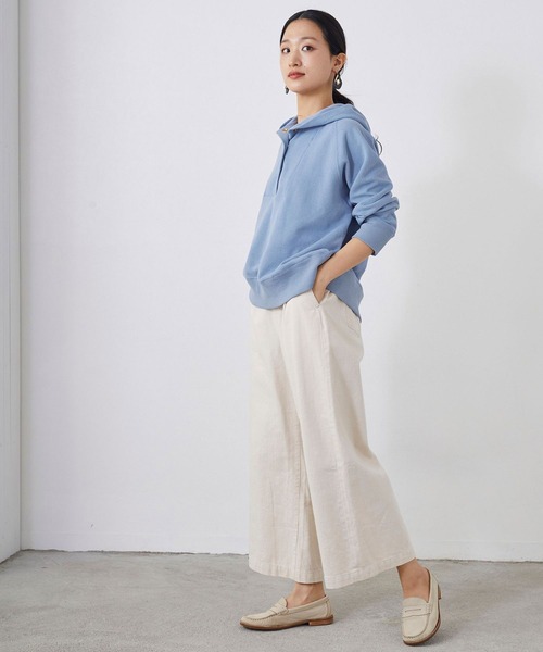 NICOLE white（ニコルホワイト）の「スキッパーフードプルオーバー（パーカー・レディース・イエロー/サックスブルー/チャコールグレー・FREE）」の19枚目の写真