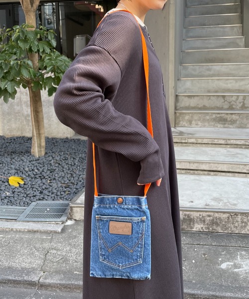 Wrangler（ラングラー）の「【Wrangler/ラングラー】ミニショルダーバッグ（ショルダーバッグ・レディース・ホワイト系その他/ブルー/レッド・FREE）」の16枚目の写真