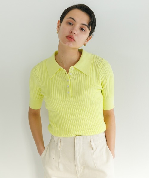 koe（コエ）の「リブニットスキッパー*（Tシャツ/カットソー・レディース・ブルー/グリーン/オレンジ/オフホワイト/イエロー・FREE）」の4枚目の写真