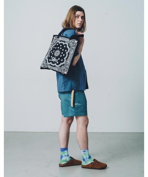 SILAS（サイラス）の「BANDANA PRINT TOTE BAG　サイラスバンダナプリントトートバッグ（トートバッグ・メンズ・ブラック/ブルー・ONE SIZE）」の11枚目の写真