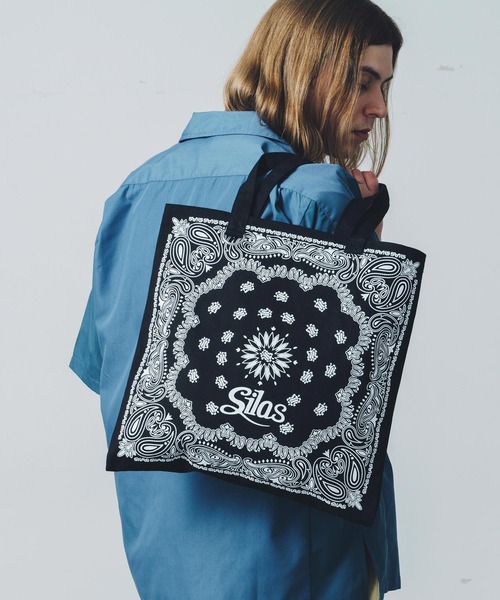 SILAS（サイラス）の「BANDANA PRINT TOTE BAG　サイラスバンダナプリントトートバッグ（トートバッグ・メンズ・ブラック/ブルー・ONE SIZE）」の15枚目の写真