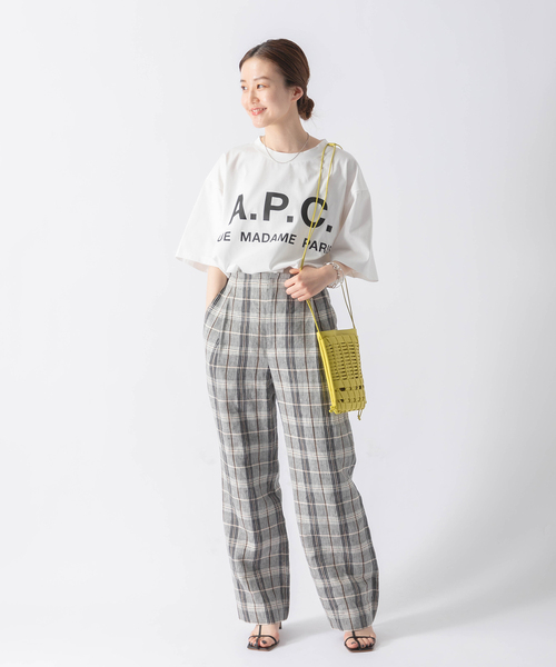 A.P.C. / アーペーセー】別注 オーバーサイズ ロゴプリント Tシャツ 再入荷》【A.P.C. / アーペーセー】別注 オーバーサイズ ロゴ