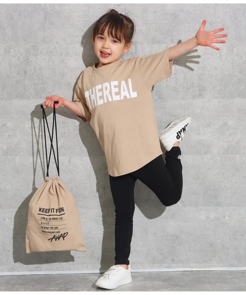 ANAP kids(アナップキッズ)の「ビッグTシャツ+レギンス巾着(Tシャツ/カットソー・キッズ・ベージュ/ピンク/サックスブルー/オフホワイト・110cm/120cm/130cm)」の6枚目の写真