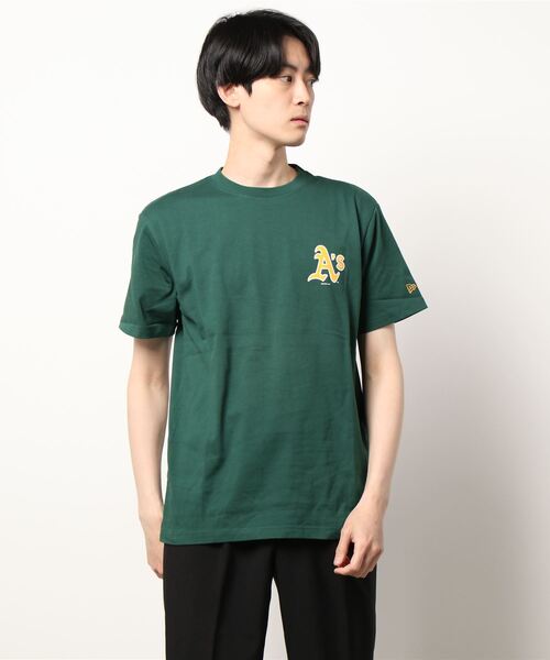 NEW ERA(ニューエラ)の「NEW ERA SSCT MLB(Tシャツ/カットソー・メンズ・ダークグリーン/ネイビー/ブルー/ホワイト×ブルー/ブラック×ホワイト/ホワイト×ネイビー/ブラック×ブルー/ネイビー×ホワイト・M/L/XL)」の1枚目の写真