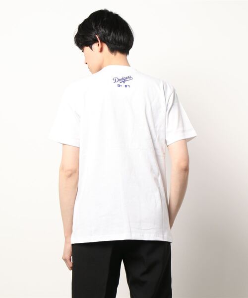 NEW ERA(ニューエラ)の「NEW ERA SSCT MLB(Tシャツ/カットソー・メンズ・ダークグリーン/ネイビー/ブルー/ホワイト×ブルー/ブラック×ホワイト/ホワイト×ネイビー/ブラック×ブルー/ネイビー×ホワイト・M/L/XL)」の16枚目の写真