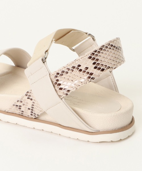 ikka（イッカ）の「ラバーバンドスポサン（サンダル・レディース・ブラック/ホワイト・L/M）」の13枚目の写真