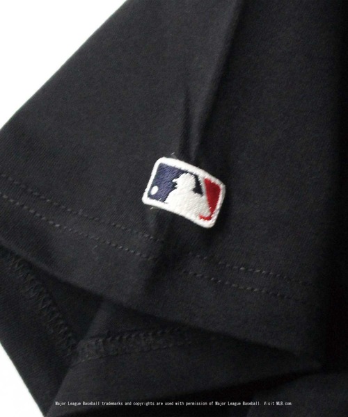 AVIREX(アヴィレックス)の「MLB×AVIREXエンジェルス Tシャツ/ANGELS T-SHIRT(Tシャツ/カットソー・レディース・ライトグレー/ブラック/ネイビー・MEDIUM/LARGE/X-LARGE)」の20枚目の写真