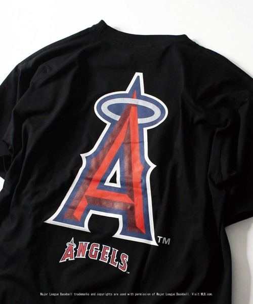 AVIREX(アヴィレックス)の「MLB×AVIREXエンジェルス Tシャツ/ANGELS T-SHIRT(Tシャツ/カットソー・レディース・ライトグレー/ブラック/ネイビー・MEDIUM/LARGE/X-LARGE)」の17枚目の写真