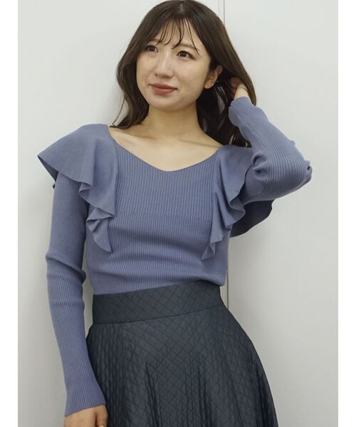 MERCURYDUO（マーキュリーデュオ）の「ロングスリーブラッフルコンパクトリブニット（ニット/セーター・レディース・オフホワイト/ブラック/ピンク/ブルー/パープル/ベージュ・FREE）」の14枚目の写真