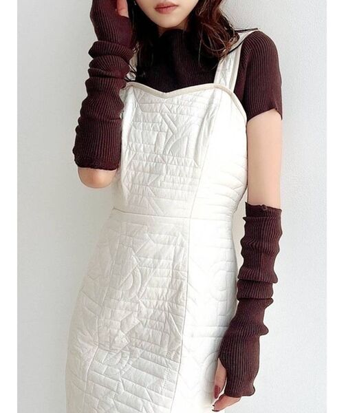 RESEXXY(リゼクシー)の「2wayスリーブリブニットトップス(ニット/セーター・レディース・ブラック/ブラウン/ベージュ・FREE)」の1枚目の写真