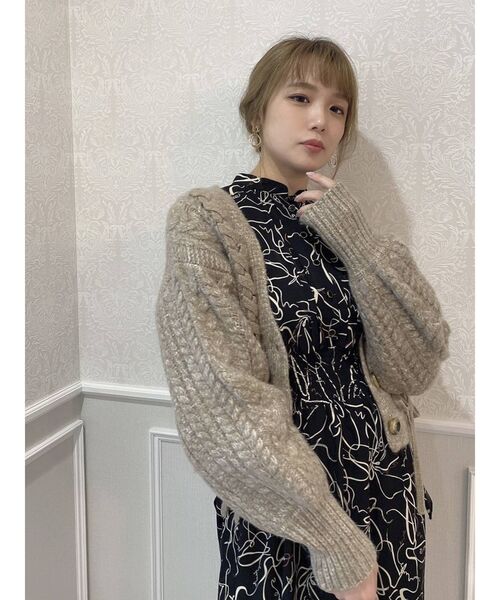 dazzlin(ダズリン)の「ミックスカラーリボンローゲージカーディガン(カーディガン/ボレロ・レディース・ネイビー/ブルー/アイボリー/モカ・FREE)」の20枚目の写真