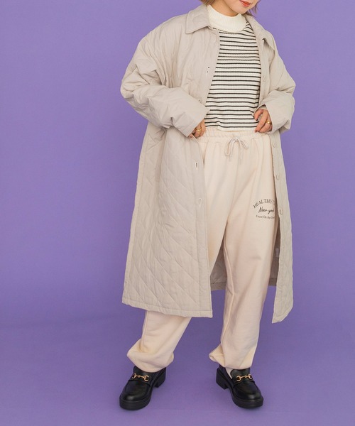 w closet(ダブルクローゼット)の「キルティングロングコート(ステンカラーコート・レディース・ブラック/カーキ/アイボリー・FREE)」の13枚目の写真