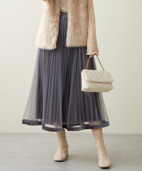 natural couture（ナチュラルクチュール）の「大人気リバイバル/WEB限定カラーあり/裾ベロアパイピングチュールプリーツスカート（スカート・レディース・ブラック/ブラウン/グレー/アイボリー/モカ/ラベンダー・FREE）」の4枚目の写真