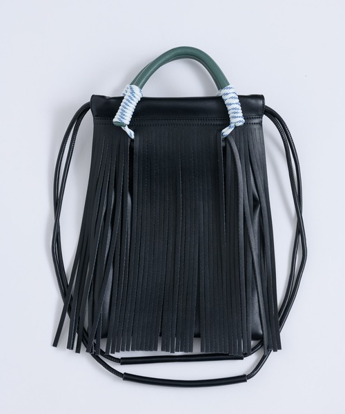 LA BELLE ETUDE（ラベルエチュード）の「【LE VERNIS】フリンジショルダー（ショルダーバッグ・レディース・パープル/ブラック・FREE）」の2枚目の写真