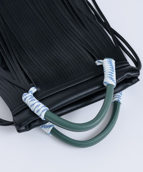 LA BELLE ETUDE（ラベルエチュード）の「【LE VERNIS】フリンジショルダー（ショルダーバッグ・レディース・パープル/ブラック・FREE）」の8枚目の写真