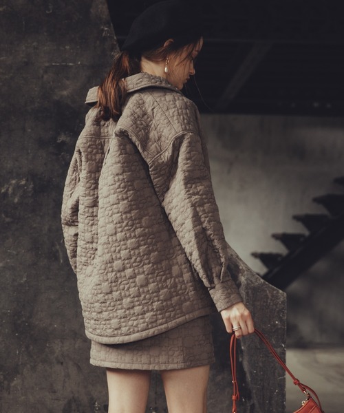 Cheek（チーク）の「オリジナルキルティングジャケット（その他アウター・レディース・ブラウン/アイボリー/ピンクベージュ・MEDIUM）」の20枚目の写真