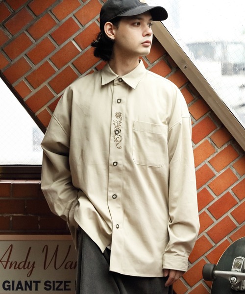 ８(eight)（エイト）の「刺繍チロルシャツ（シャツ/ブラウス・メンズ・ブラック/ベージュ/オフホワイト/カーキ・MEDIUM/LARGE）」の16枚目の写真
